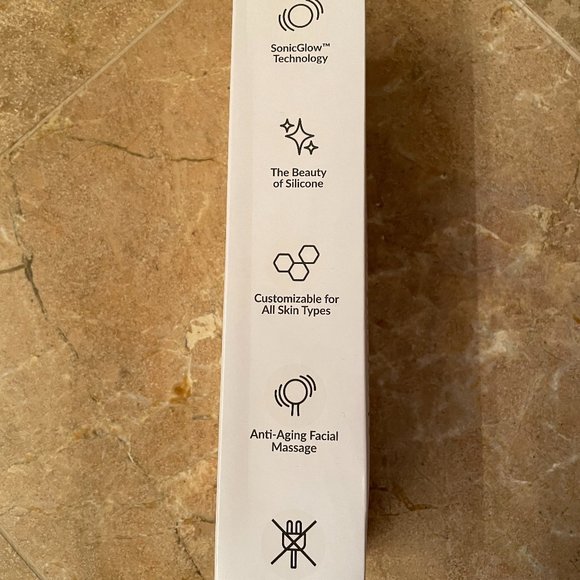 PMD Clean Smart Facial Cleansing Device NEW - Picture 4 of 5